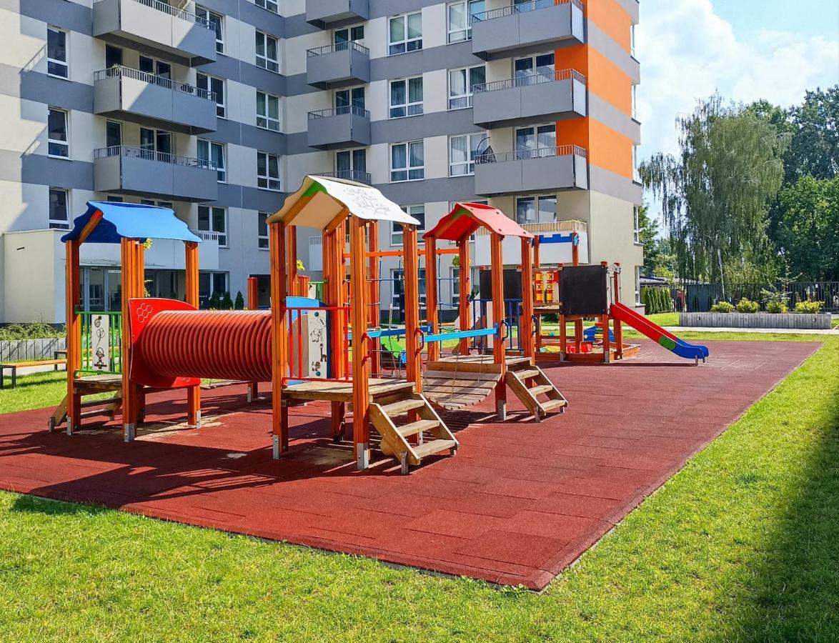 Komputerowa Apartments Airport And Business District Varsó Kültér fotó